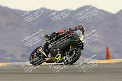 media/Jan-14-2023-SoCal Trackdays (Sat) [[497694156f]]/Turn 9 Set 2 (1130am)/